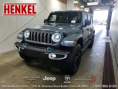Used 2024 Jeep Wrangler Unlimited Sahara w/ Technology Group