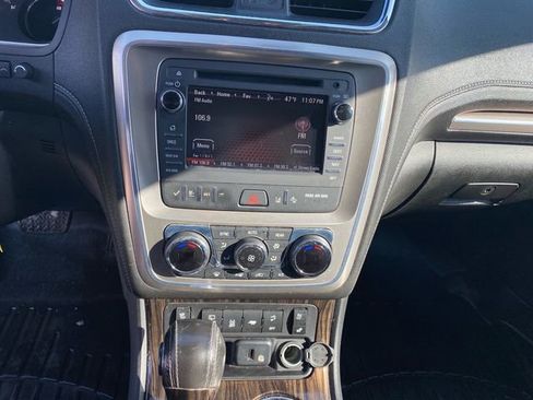 Used 2015 GMC Acadia Denali image 11