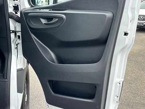 Used 2025 Mercedes-Benz Sprinter 2500 image 28