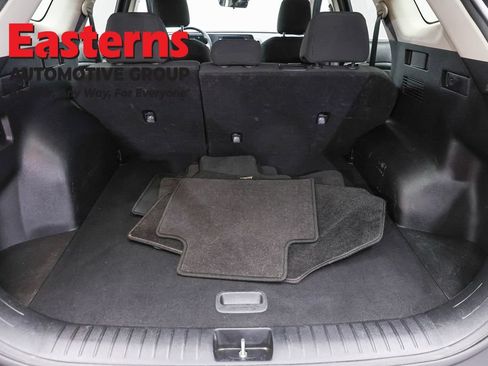 Used 2024 Kia Sportage LX AWD/4WD image 9