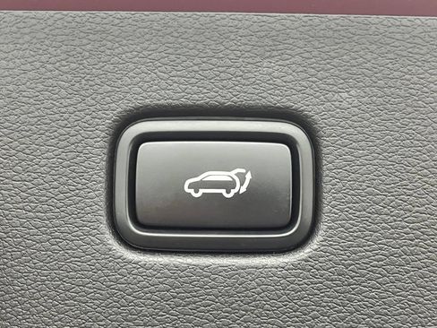 Used 2023 Kia Sportage SX FWD image 12
