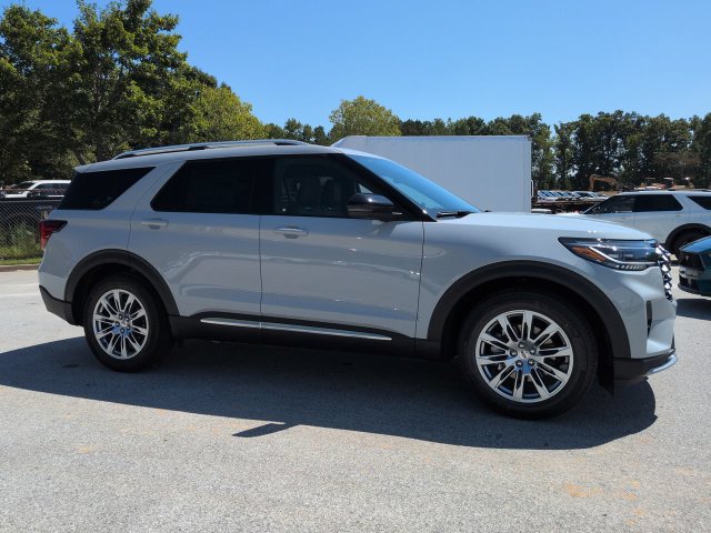 New 2027 Ford Explorer Platinum RWD image 2