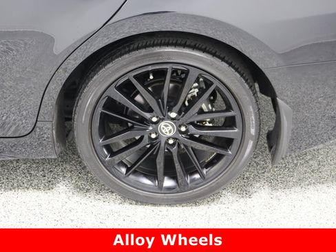 Used 2023 Toyota Camry XSE image 10