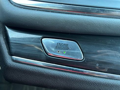 Used 2023 Buick Enclave Essence w/ Experience Buick Package FWD image 29