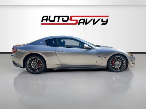 Used 2017 Maserati GranTurismo Sport image 8