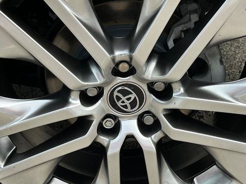 Certified 2019 Toyota RAV4 Limited w/ Advanced Technology Package AWD/4WD image 30