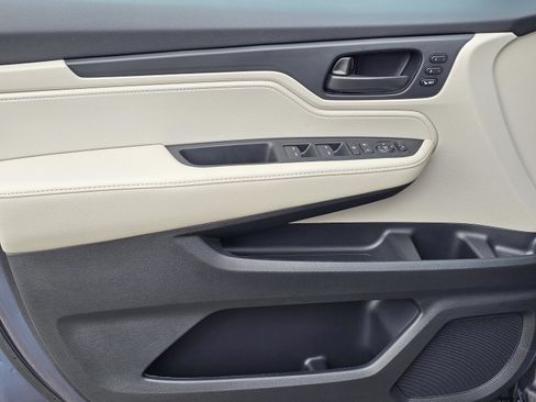 New 2026 Honda Odyssey EX-L image 11