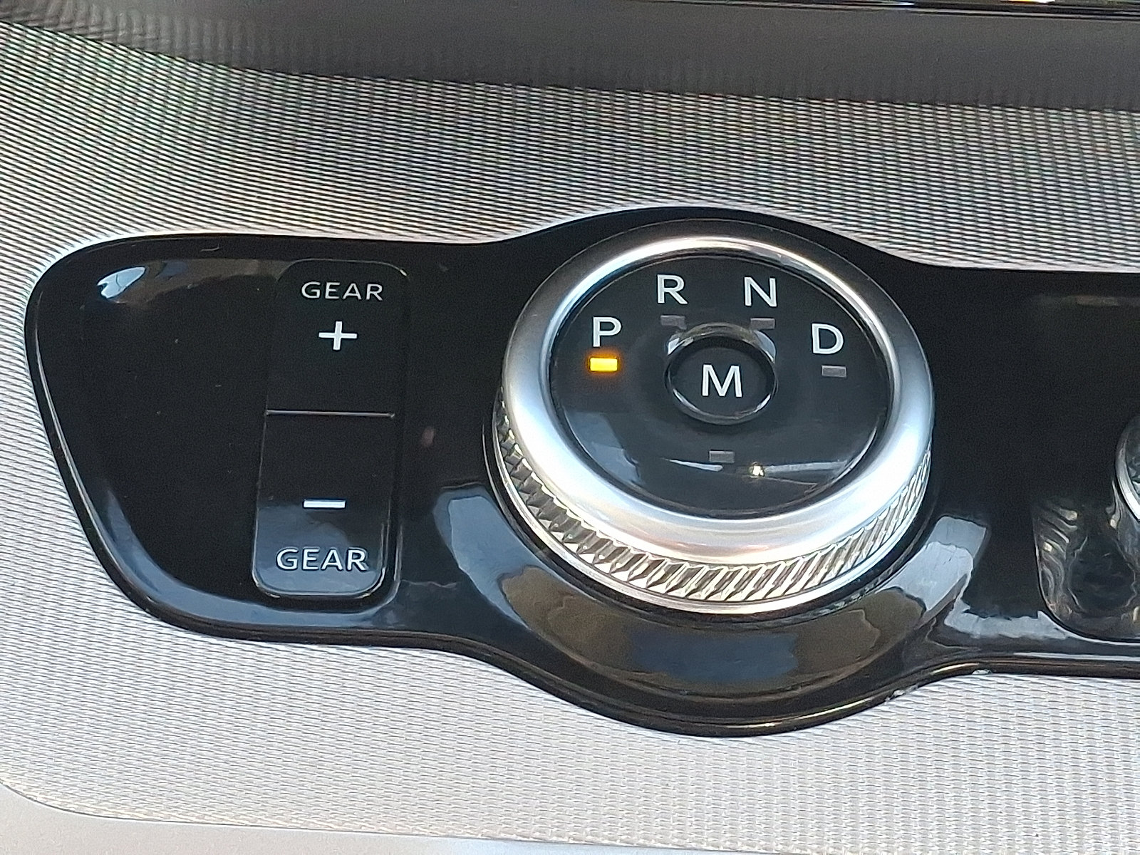 Used 2025 Ford Expedition Active AWD/4WD image 16