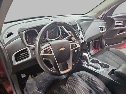 Used 2010 Chevrolet Equinox LT w/ Vehicle Interface Package FWD image 19