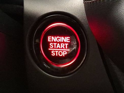 Used 2024 Honda HR-V EX-L image 23