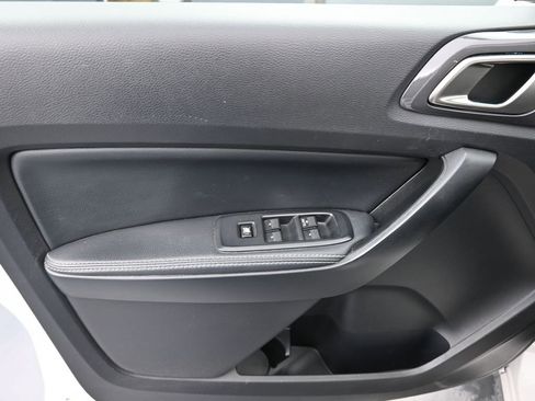 Used 2019 Ford Ranger Lariat w/ Equipment Group 501A Mid image 16