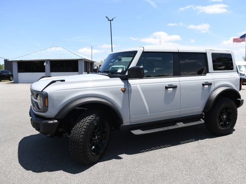 New 2026 Ford Bronco Badlands AWD/4WD image 5