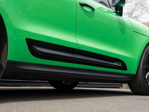 Certified 2025 Porsche Macan GTS image 53