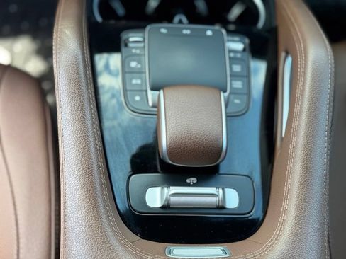 Used 2024 Mercedes-Benz GLS 450 4MATIC image 18