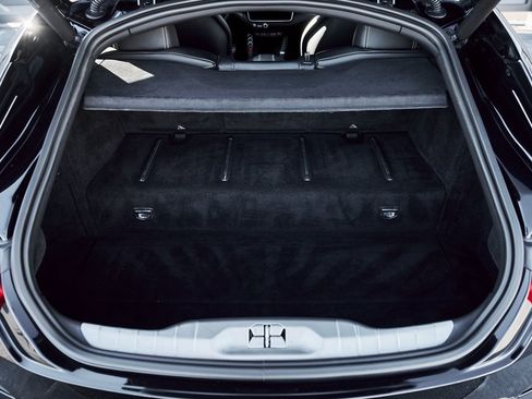 Used 2018 Ferrari GTC4Lusso T image 20