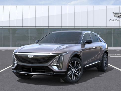 New 2025 Cadillac Lyriq Luxury image 6