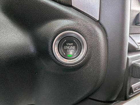 Used 2022 GMC Sierra 2500 SLT image 12