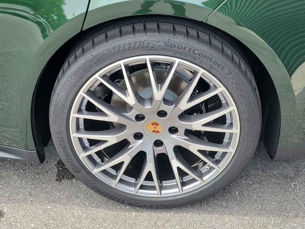 New 2026 Porsche Panamera 4 AWD/4WD image 11