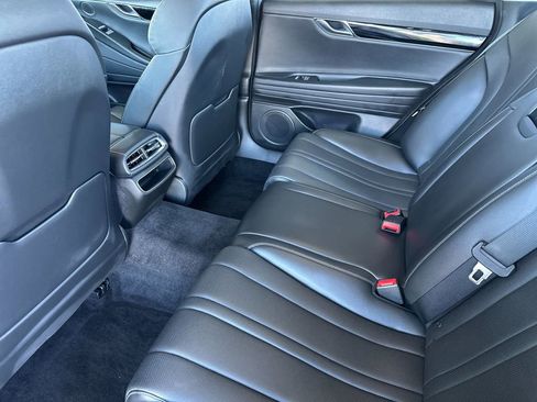 Used 2024 Genesis G80 2.5T image 11