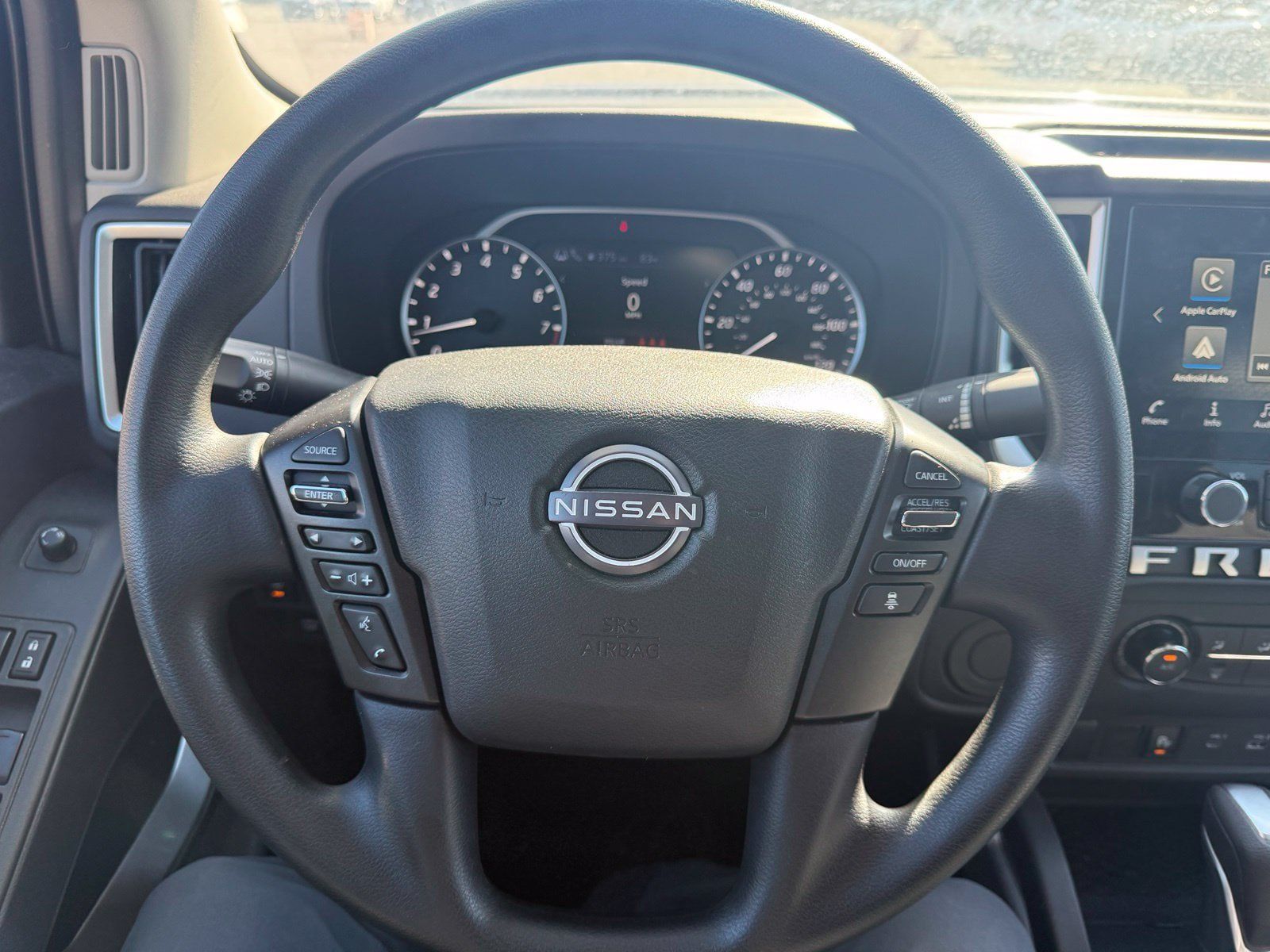 Certified 2025 Nissan Frontier SV RWD image 18
