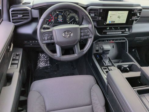 Used 2025 Toyota Tundra SR5 w/ SR5 Convenience Package image 28