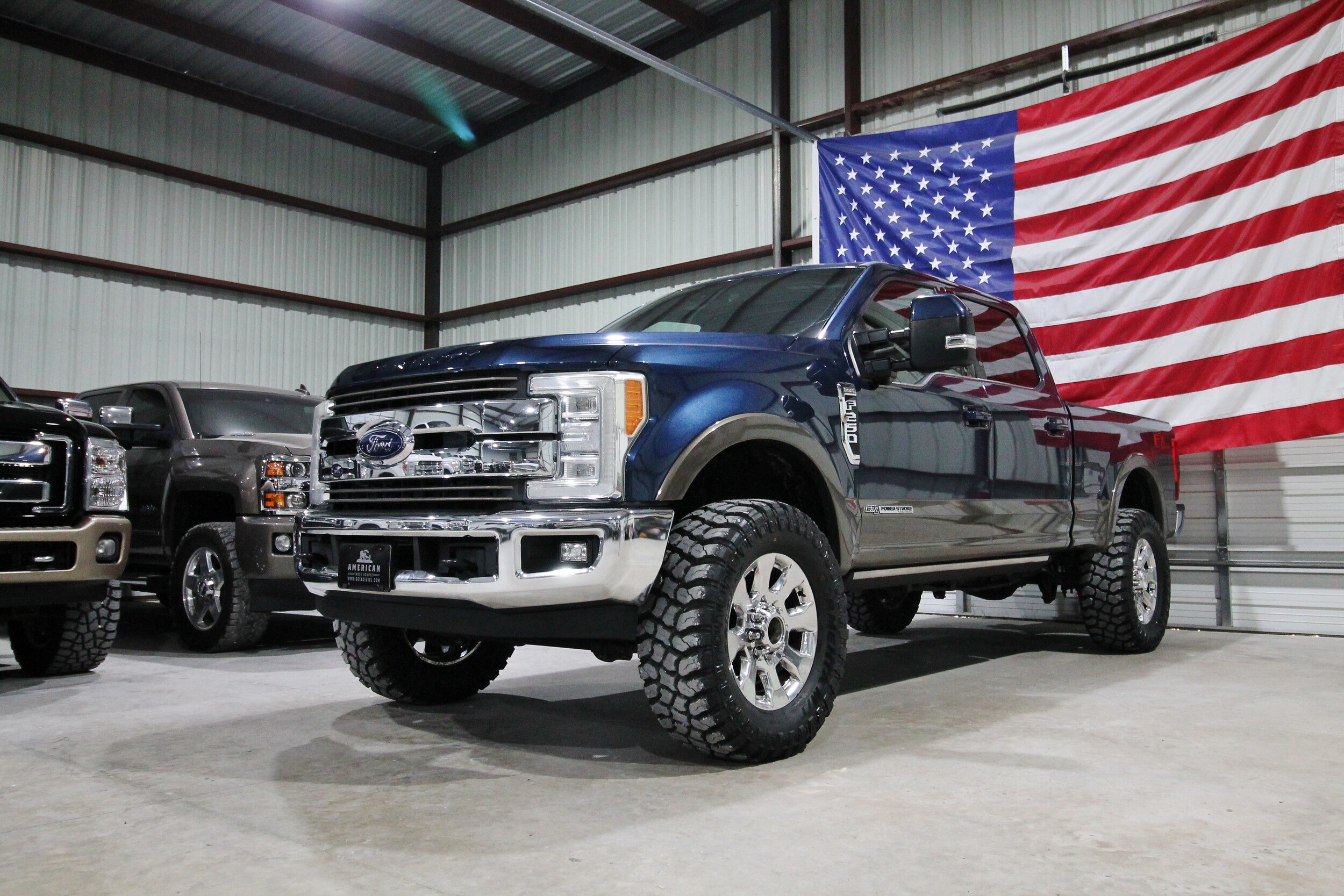 Used 2017 Ford F250 King Ranch w/ King Ranch Ultimate Package AWD/4WD image 3