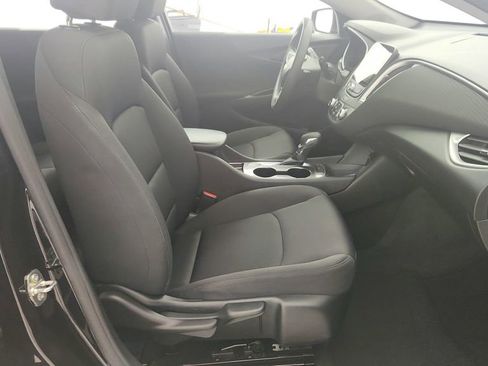 Certified 2022 Chevrolet Malibu LS FWD image 28