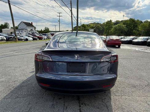 Used 2023 Tesla Model 3 Standard Range RWD image 4