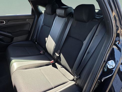 Used 2023 Honda Civic Sport image 18