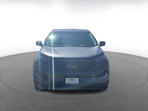 Used 2024 Ford Edge SEL image 4