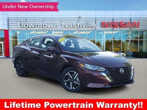 Certified 2025 Nissan Sentra SV FWD image 1
