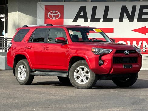 Used 2024 Toyota 4Runner SR5 image 8