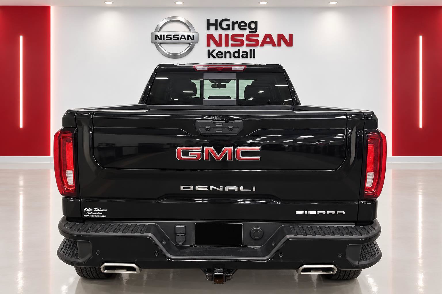 Used 2022 GMC Sierra 1500 Denali AWD/4WD image 6