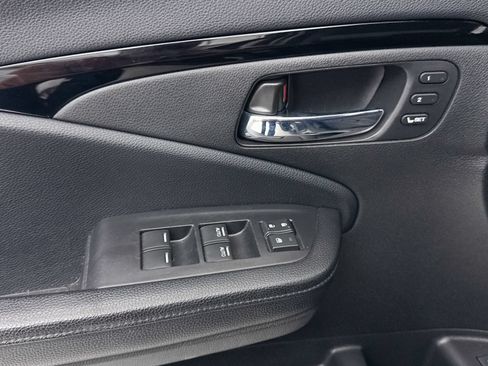 Used 2018 Honda Pilot Elite image 28