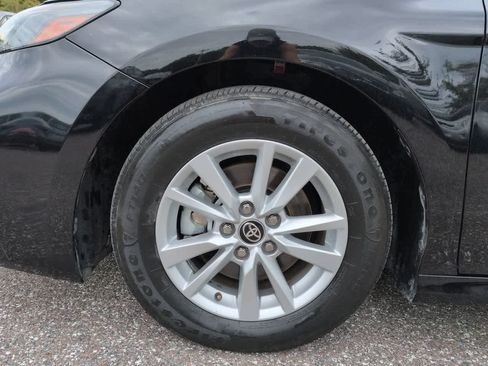Used 2025 Toyota Camry LE FWD image 11