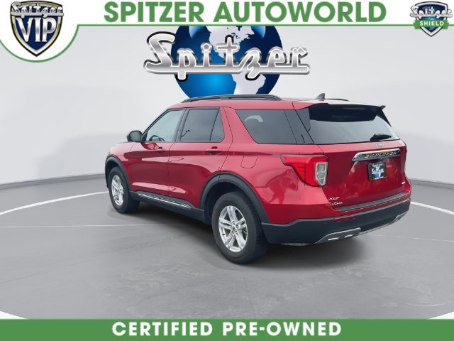 Used 2024 Ford Explorer XLT w/ Equipment Group 202A AWD/4WD image 11