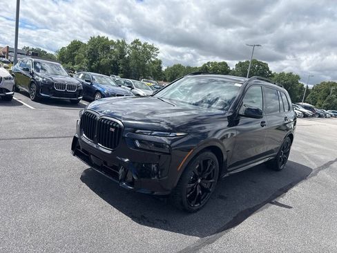 New 2027 BMW X7 M60i AWD/4WD image 3