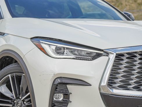 Certified 2023 INFINITI QX55 Luxe w/ Cargo Package image 3