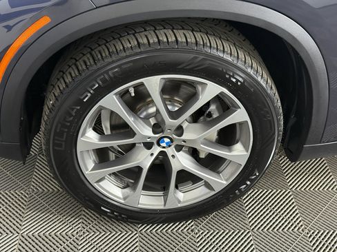 Used 2019 BMW X5 xDrive40i w/ Convenience Package image 11