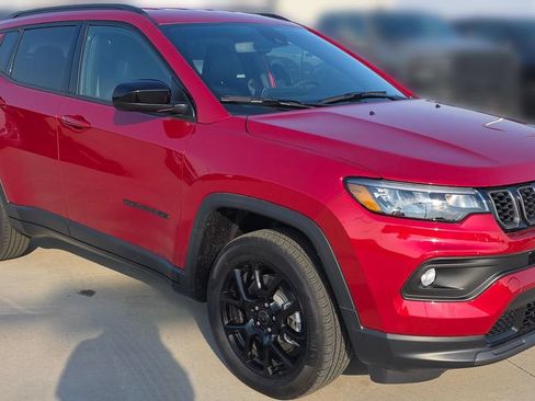 New 2026 Jeep Compass Latitude AWD/4WD image 7