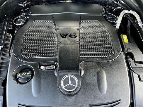 Used 2013 Mercedes-Benz GLK 350 4MATIC image 32