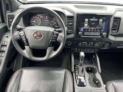 Used 2022 Nissan Frontier PRO-4X w/ Pro-4X Premium Package image 12