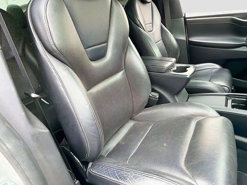 Used 2016 Tesla Model X Performance AWD/4WD image 18