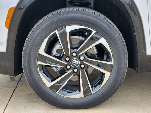 New 2025 Buick Enclave Sport Touring w/ Super Cruise Package FWD image 10