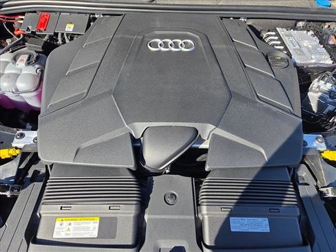 New 2025 Audi Q7 3.0T Premium Plus AWD/4WD image 16