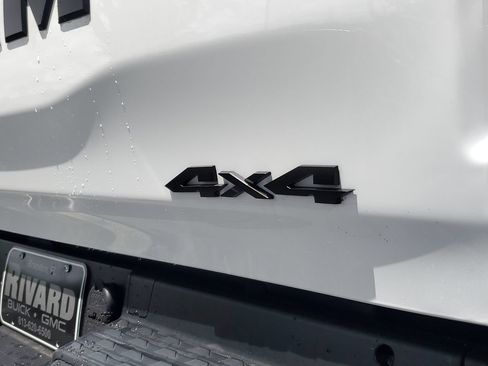Used 2021 RAM 1500 Rebel w/ Rebel Level 1 Equipment Group AWD/4WD image 8