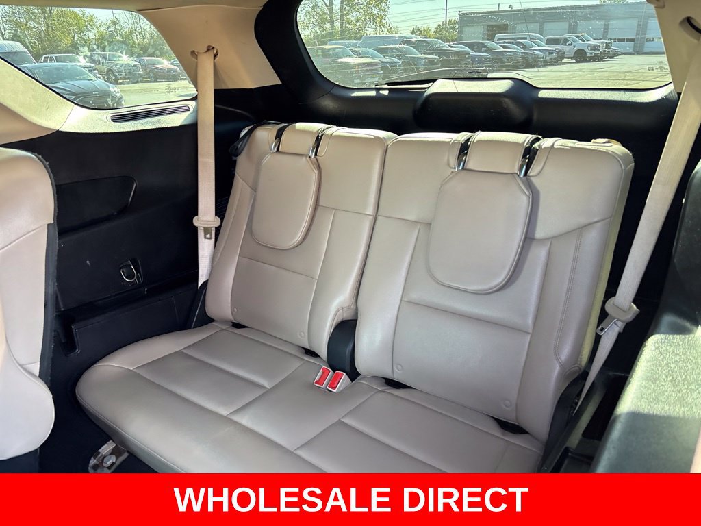 Used 2020 Ford Explorer XLT w/ Equipment Group 202A AWD/4WD image 28