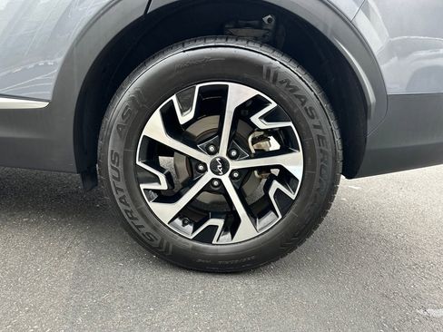Used 2023 Kia Sportage EX image 27