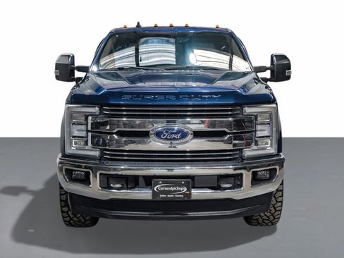 Used 2019 Ford F250 Lariat w/ Lariat Ultimate Package image 3