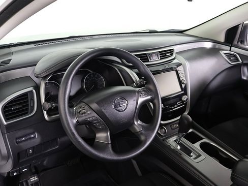 Used 2019 Nissan Murano S image 23